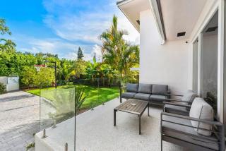 Beautiful Villa with heated pool Must seen! - Miami - 6