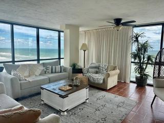 beautiful oceanfront two bedroom condo - Daytona Beach - 1