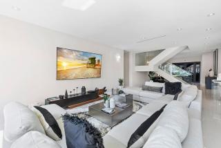 Waterfront Villa in Hollywood! Heated Pool and Game room - Hollywood - 1