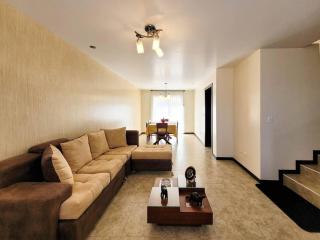 Great house in Valle De Los Chillos - Quito - 0