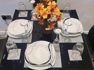 Entire Reigate Apartment hosted by Pius - Reigate - 5