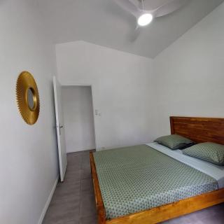 L'avocat 1 avec piscine chauffée et jacuzzi a partager - 8
