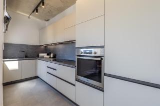Heated Luxury Poolside Retreat in St Julian s - Pembroke - 2
