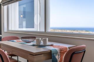 Heated Luxury Poolside Retreat in St Julian s - Pembroke - 5