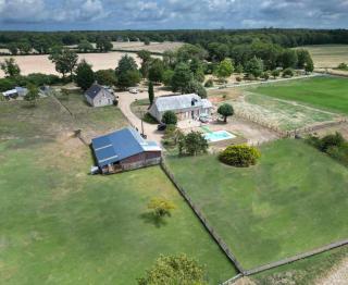 Gîte à la campagne -maison individuelle -Piscine - 1