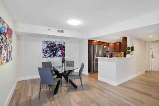 Aqua Marina! Water & City Views! - 7