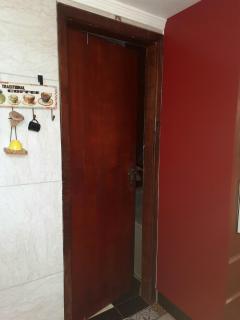QUARTO EM CASA FAMILIAR - 3