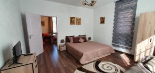 АПАРТАМЕНТ ЮЛИЯ ДЕЛУКС I - 1