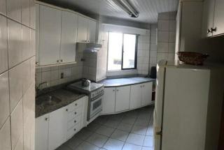 Apartamento quadra mar Meia Praia - 7