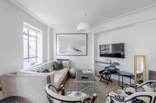 Sleek & Stylish 1BD Flat w balcony - Kings Road - Londra - 8