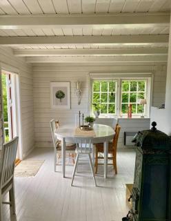 Familievennlig hytte ved populært badevann! - Sandefjord - 4