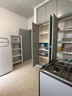Casa grande e arejada ao lado da praia! - Itanhaém - 1