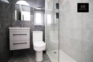 Perfect Four Bed House for Groups,Contractors,Relocations by Gurkha Stay in Cardiff with free WiFi - Cardiff - 8