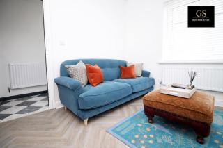 Perfect Four Bed House for Groups,Contractors,Relocations by Gurkha Stay in Cardiff with free WiFi - 3