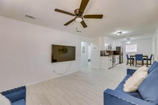 Modern Home in Edinburg Half-Mi Walk to UTRGV! - Edinburg - 8