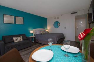 Palms Waikiki Hotel great location across beach PW925 - 6