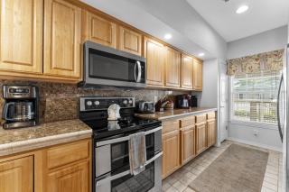 Green Mountain Grand Condo - 6