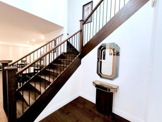 Luxurious and Spacious Home - - 2