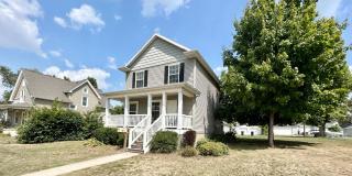 Cozy Modern Newbo Area Home - Cedar Rapids - 8