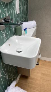 Central ensuite guest unit with AC and free on-street parking - Brighton & Hove - 3