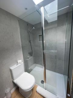 Central ensuite guest unit with AC and free on-street parking - Brighton & Hove - 6