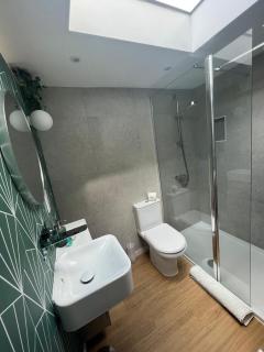 Central ensuite guest unit with AC and free on-street parking - Brighton & Hove - 7