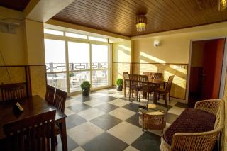 Hotel Hill Queen near Sherpa Gumba Darjeeling Mall 5 Min Couple Friendly - Darjeeling - 3