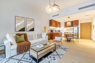 Manzil - 1BR Home in Port de la Mer w Lake Access - Dubai - 0