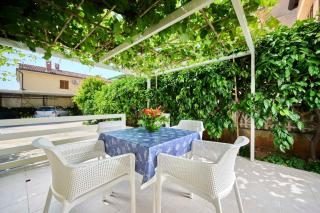 Apartman Ema - Novigrad - 0