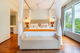 Villa Sunsara 4 - Enchanting 4BR Villa in a Great Location - Canggu - 9
