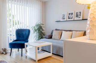 Design Apartment- 24h Self-Check-in - bis 4 Pers - Parkplatz - WiFi - Balkon -Terrasse - Radwege - Schiffweiler - 5