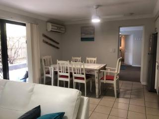 2BR + 2 Bathroom Brisbane Ground Unit, 40% discount on monthly - Brisbane - 0