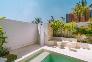 Villa Tiny - Romantic A-Shape 1BR Villa Close to Nyanyi Beach - Tanah Lot - 1