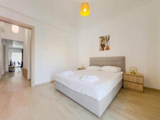 Aristotelous Spacious 109sqm apt in Athens - 4