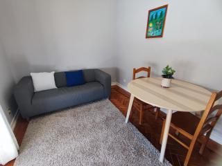 Lisbon traditional T2 with balcony in Damaia, Lisbon - Amadora - 7