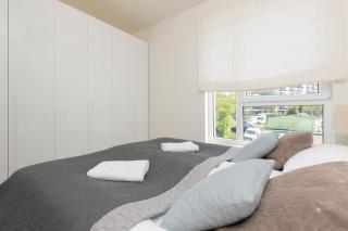 Modern Family Apartment with Parking by Noclegi Renters - Varsavia - 3