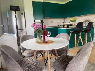 Luna,central,self-check in,AC,WI-FI, washer,free parking - Zaprešić - 8