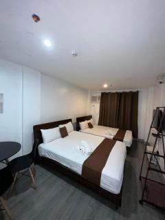 Aden Hotel - Manila - 9