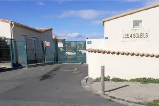 App T2 entièrement rénové en résidence proche à pied de la plage de la Roquille et de tous commerces parking privé gratuit climatisation wifi - 8