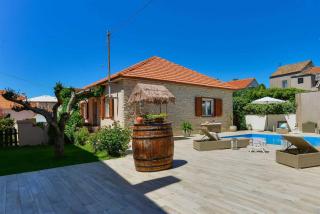Seaview Holiday Home GATSBY - Petrcane - 0