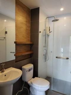 Hill Myna Condotel by Bcare - One Bedroom - Ban Thalat Choeng Thale - 7