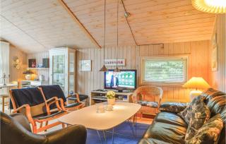 Four-Bedroom Holiday Home In Lokken - Løkken - 2