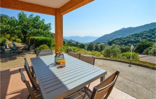 Nice Home In Casalabriva With Wifi - Casalabriva - 8