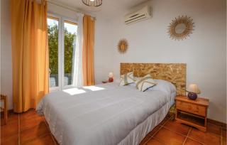 Nice Home In Casalabriva With Wifi - Casalabriva - 4