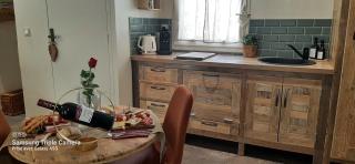 Le Mas aux Amoureux , Suite Romantique et Spa - 9