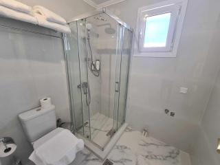 NN Rooms and Suites near Athens Airport - Spata - 1