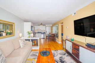 Immaculate 2 Bedroom Condo On The Golden Mile- Ocean Forest Villas A-317-Sleeps 4! - Myrtle Beach - 5