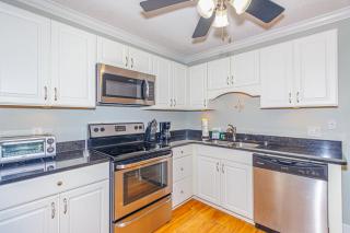 Immaculate 2 Bedroom Condo On The Golden Mile- Ocean Forest Villas A-317-Sleeps 4! - Myrtle Beach - 3