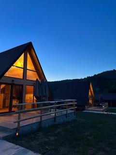 La Poalele Vulcanilor - 3