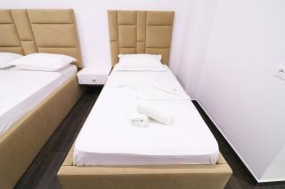Memi Hotel - Borsh - 3